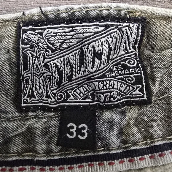 Affliction Y2K Cargo Coatal Detailed Mens Shorts Size 33 Cream Baggy Streetwear - Picture 7 of 14